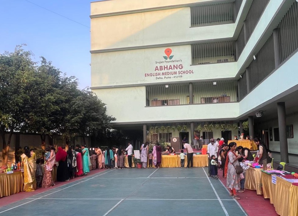 कृतियुक्त, आनंददायी गणिताचे शिक्षण देणारा उपक्रम शिक्षण प्रणालीसाठी आदर्श…
