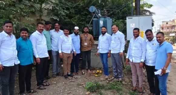 येलवाडीत नवीन ट्रान्सफॉर्मर व वीज वाहिनी कार्यान्वित..