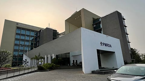 पीएमआरडीए हद्दीत अनधिकृत बांधकामांच्या नियमितीकरणाला नागरिकांचा अल्प प्रतिसाद..