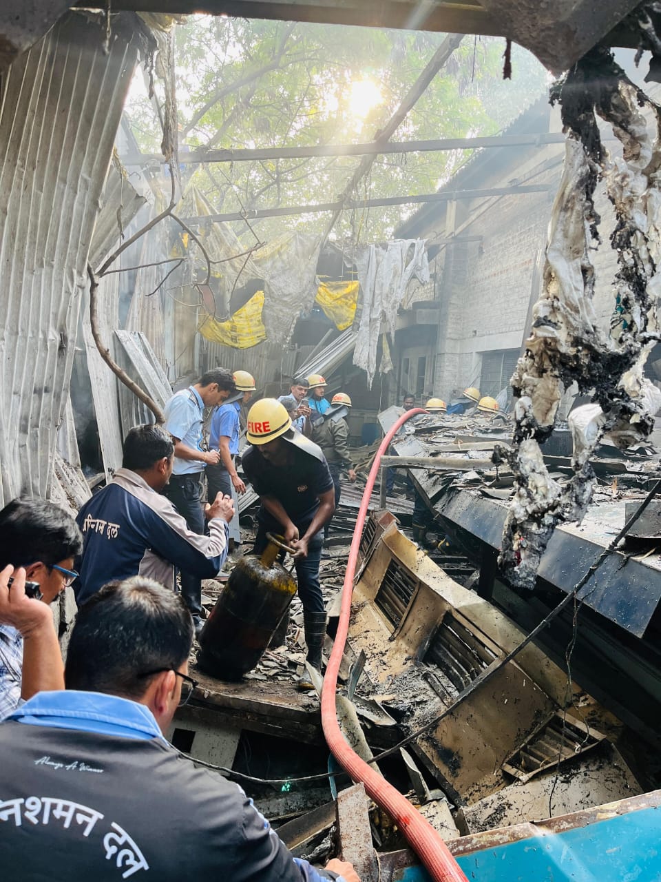 भोसरी एमआयडीसी परिसरातील औद्योगिक कंपनीत एलपीजीचा स्फोट..