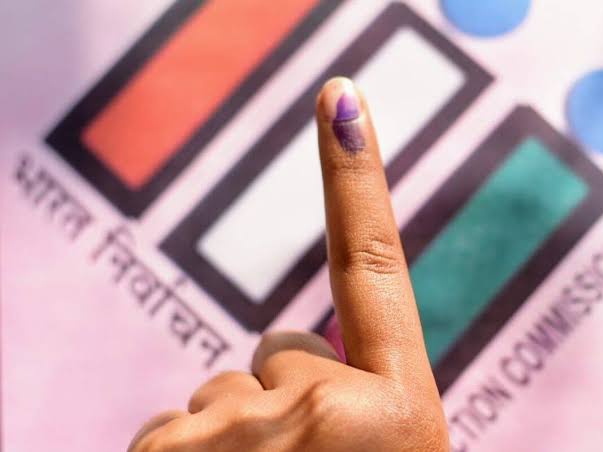 दुबार नाव असलेल्या मतदारांच्या नावापुढे दोन ‘स्टार'..