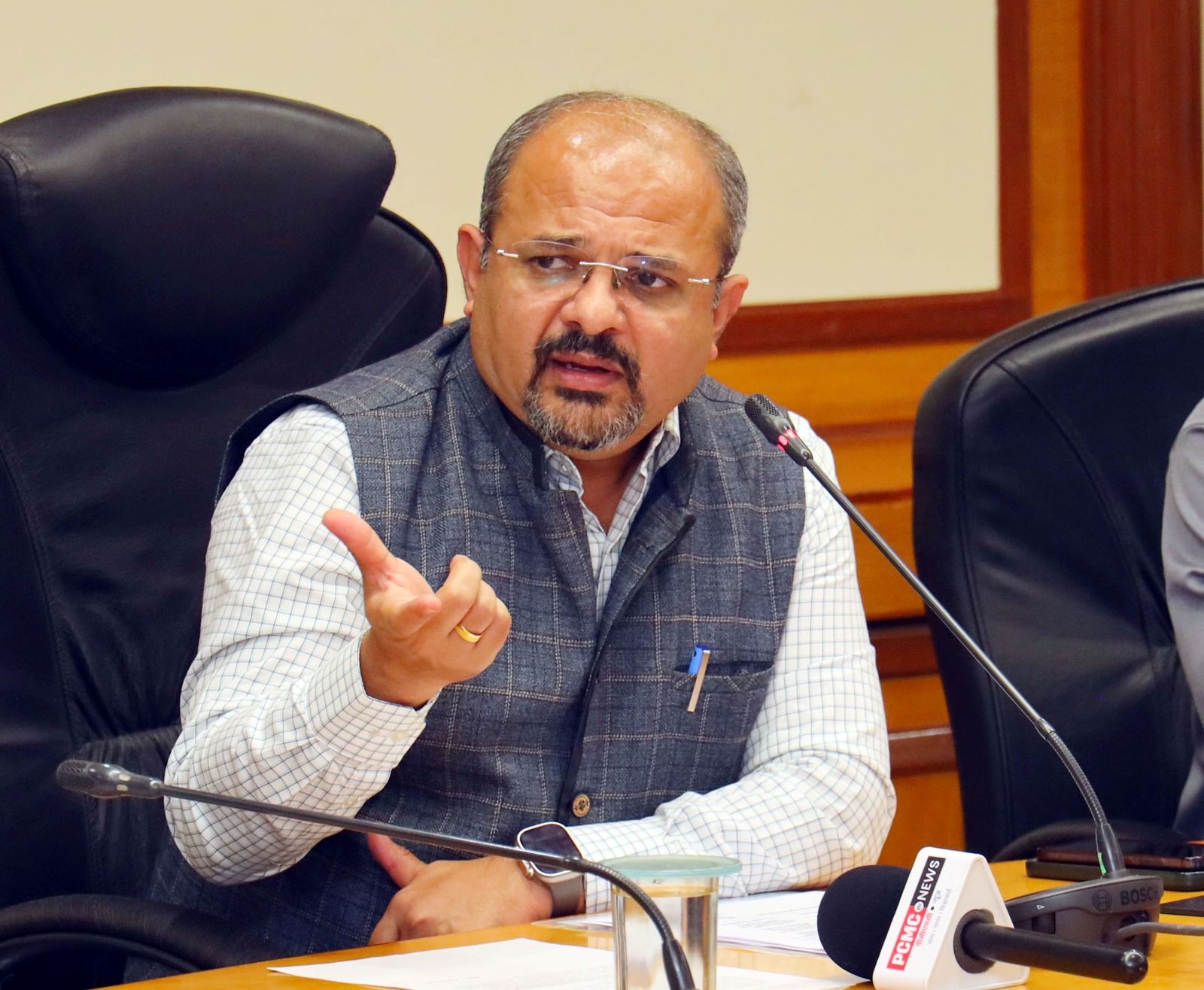 तब्बल २०३४ मतदान केंद्रांवर सुमारे सव्वादहा हजार फौजफाटा तैनात..