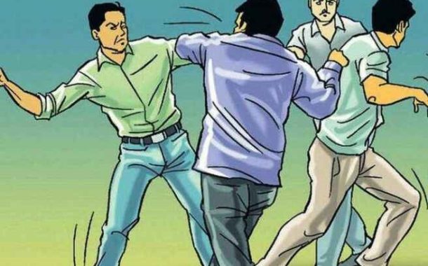 चिंचवडच्या मराठा दरबार हॉटेलसमोर दोन गटात हाणामारी; परस्परांवर गुन्हे दाखल..