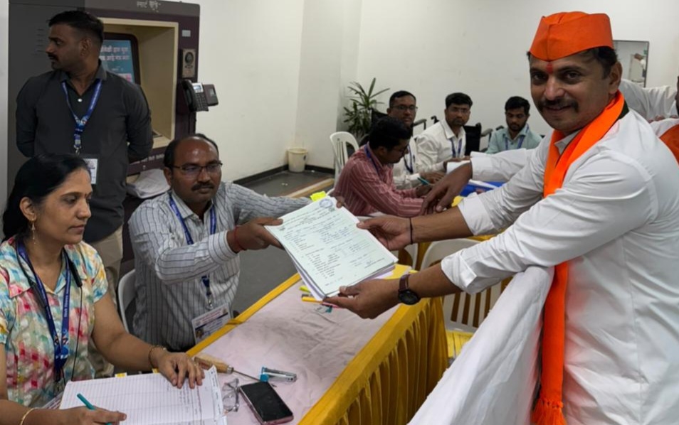 महापालिका निवडणुकीसाठी पहिला उमेदवारी अर्ज भाजपचा..