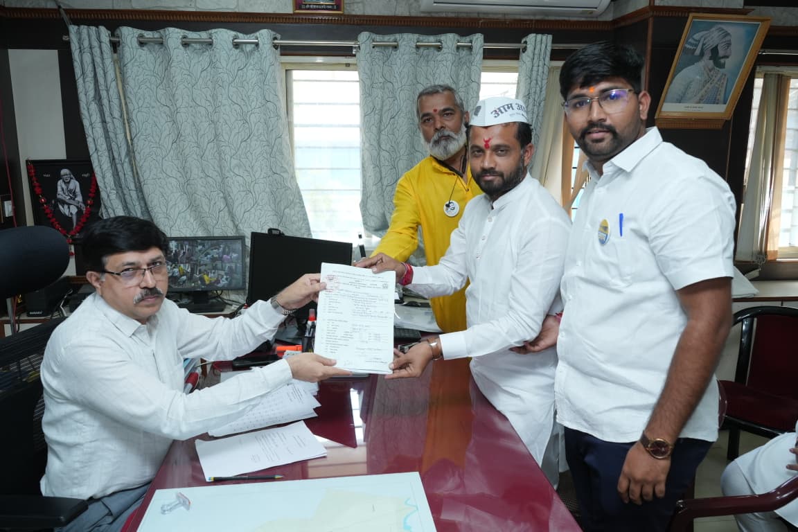 प्रभाग २६ : आम आदमी पार्टीकडून रविराज बबन काळे यांचा उमेदवारी अर्ज दाखल..