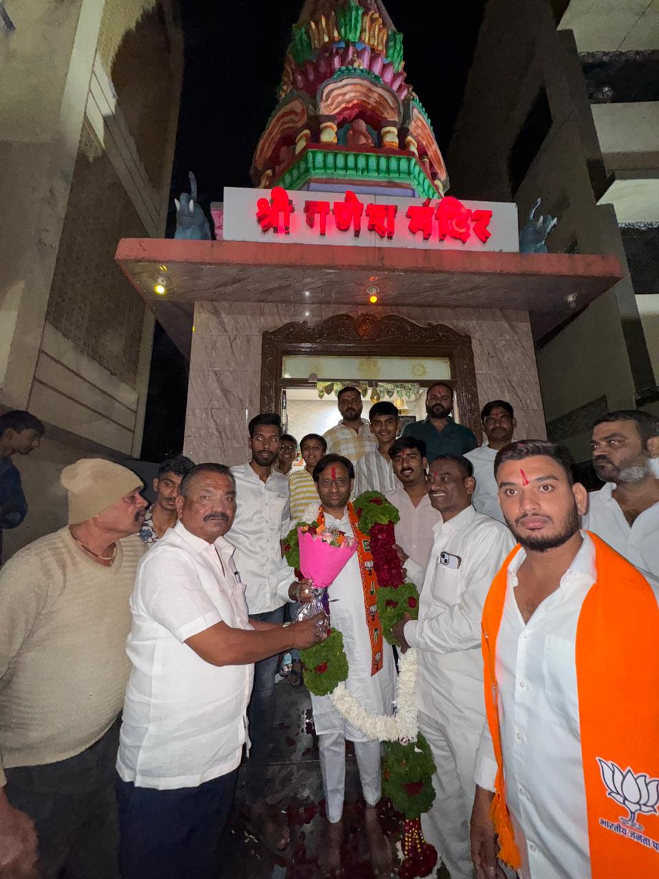 जनतेची ही वज्रमुठ म्हणजेच काळेवाडीच्या सर्वांगीण विकासाची हमी - विनोद नढे..