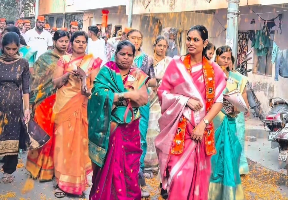 प्रभाग क्र. ०१ मधून रुपालीताई पांडाभाऊ साने यांना भाजपचे 'कमळ' चिन्ह जवळपास निश्चित..