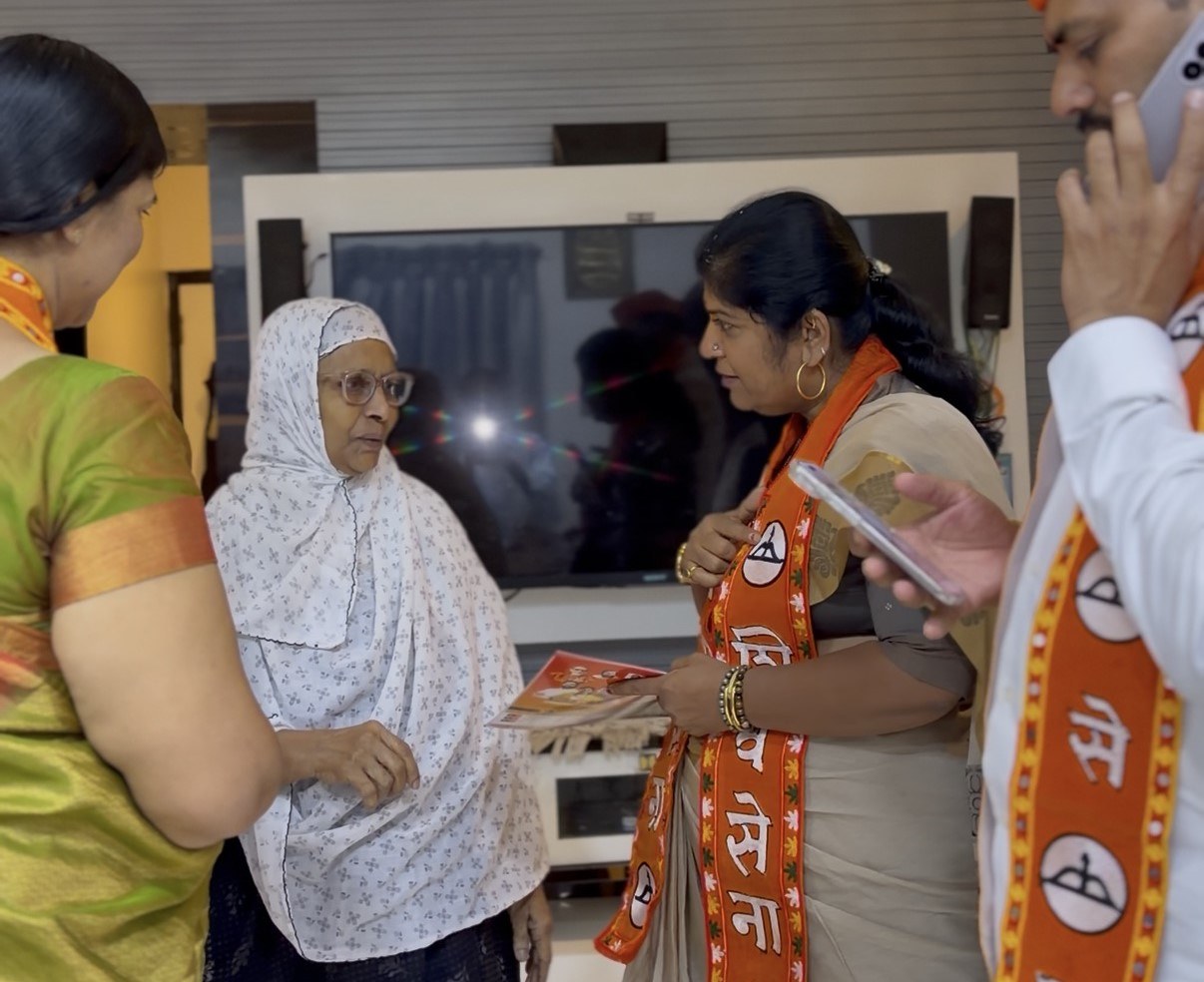 माजी नगरसेविका सुलभा उबाळेंच्या प्रचाराला गती..