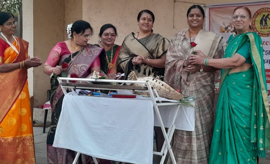 नवनिर्वाचित नगरसेविकांनी मकर संक्रांतीच्या कार्यक्रमाचा वाढवला गोडवा...