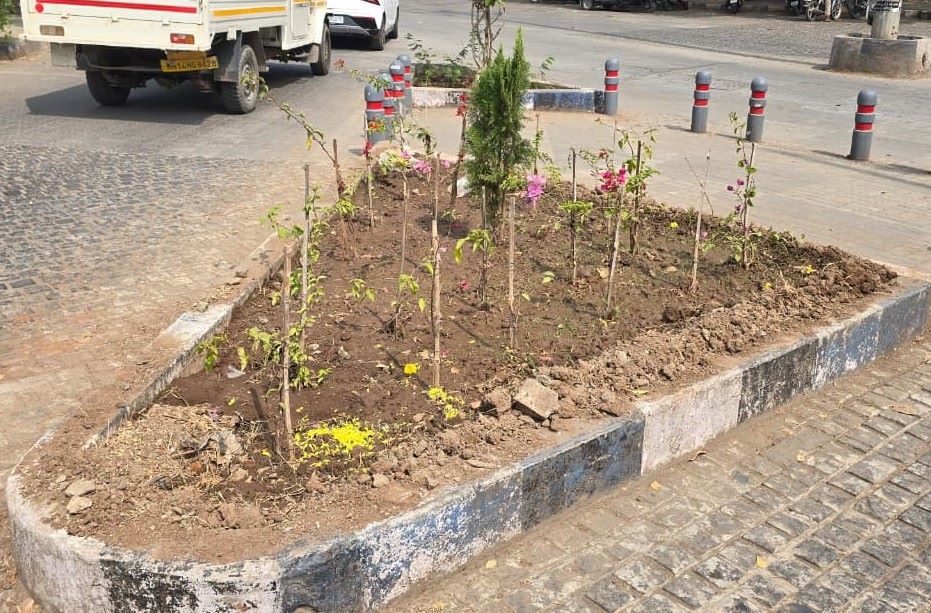 पिंपळे सौदागर परिसरातील चौक सुशोभीकरणाचे काम प्रगतीपथावर...