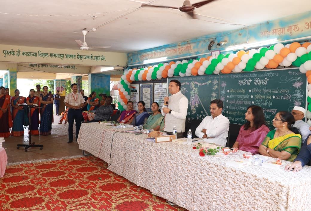 ‘गुढीपाडवा - पट वाढवा’ हे शासन अभियान प्रत्येक मुलापर्यंत दर्जेदार आणि सर्वसमावेशक शिक्षण पोहोचविण्याचा एक अनोखा प्रयत्न – आयुक्त डॉ. विजय सूर्यवंशी...