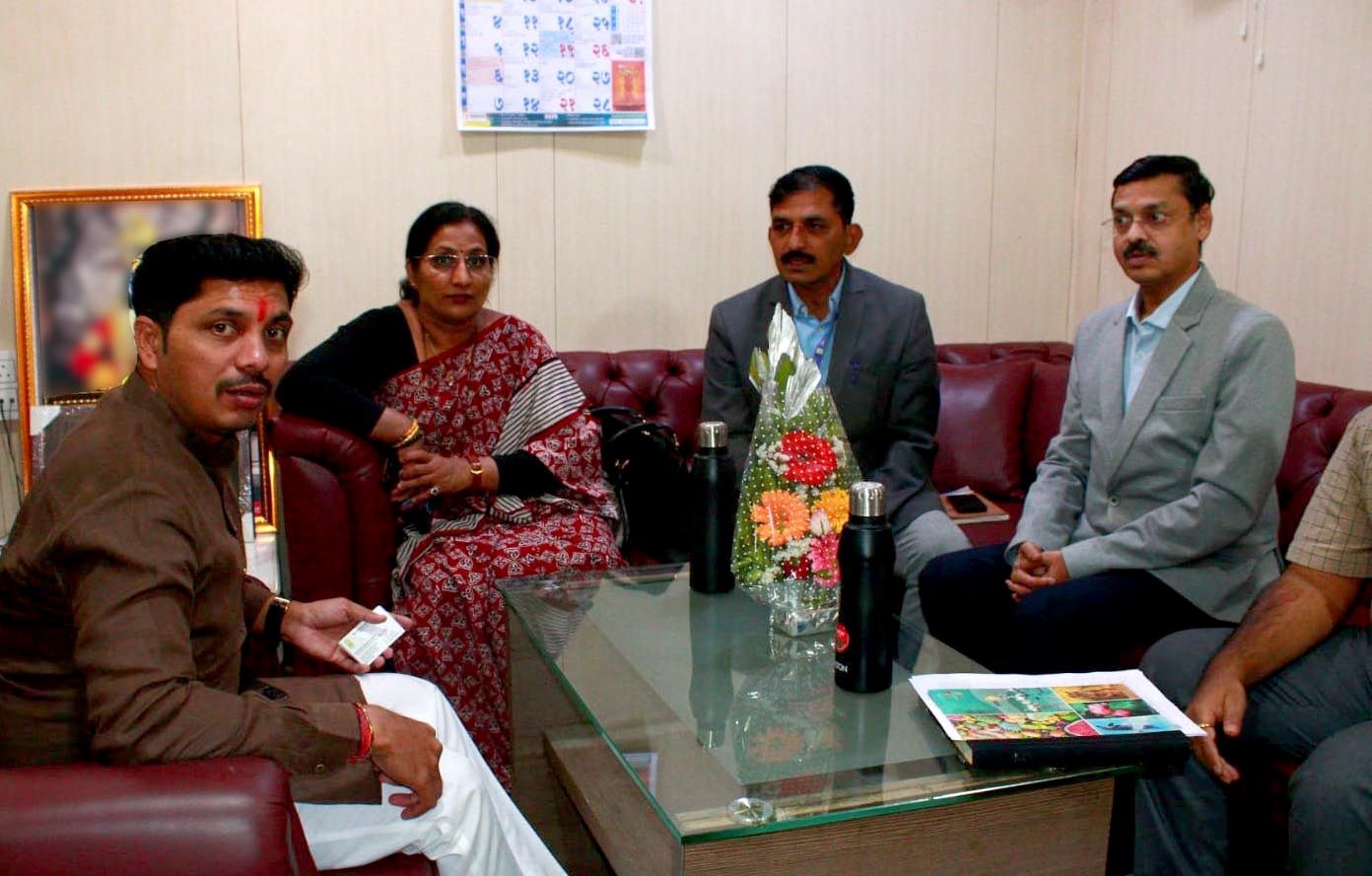 नैसर्गिक गॅस सेवा वेगाने राबविण्यासाठी मनपा–एमएनजीएल समन्वय आवश्यक – महापौर रवि लांडगे...