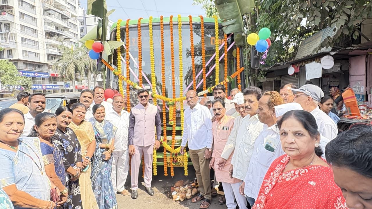 दापोडी ते मार्केट यार्ड पीएमपीएमएल बससेवेचे महापौर रवि लांडगे यांच्या हस्ते उद्घाटन...