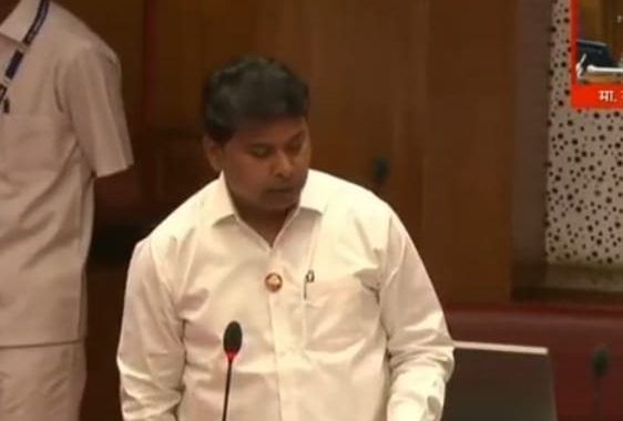 स्मशानभूमीत प्रवेश नाकारणाऱ्यांवर आता ॲट्रॉसिटी?..