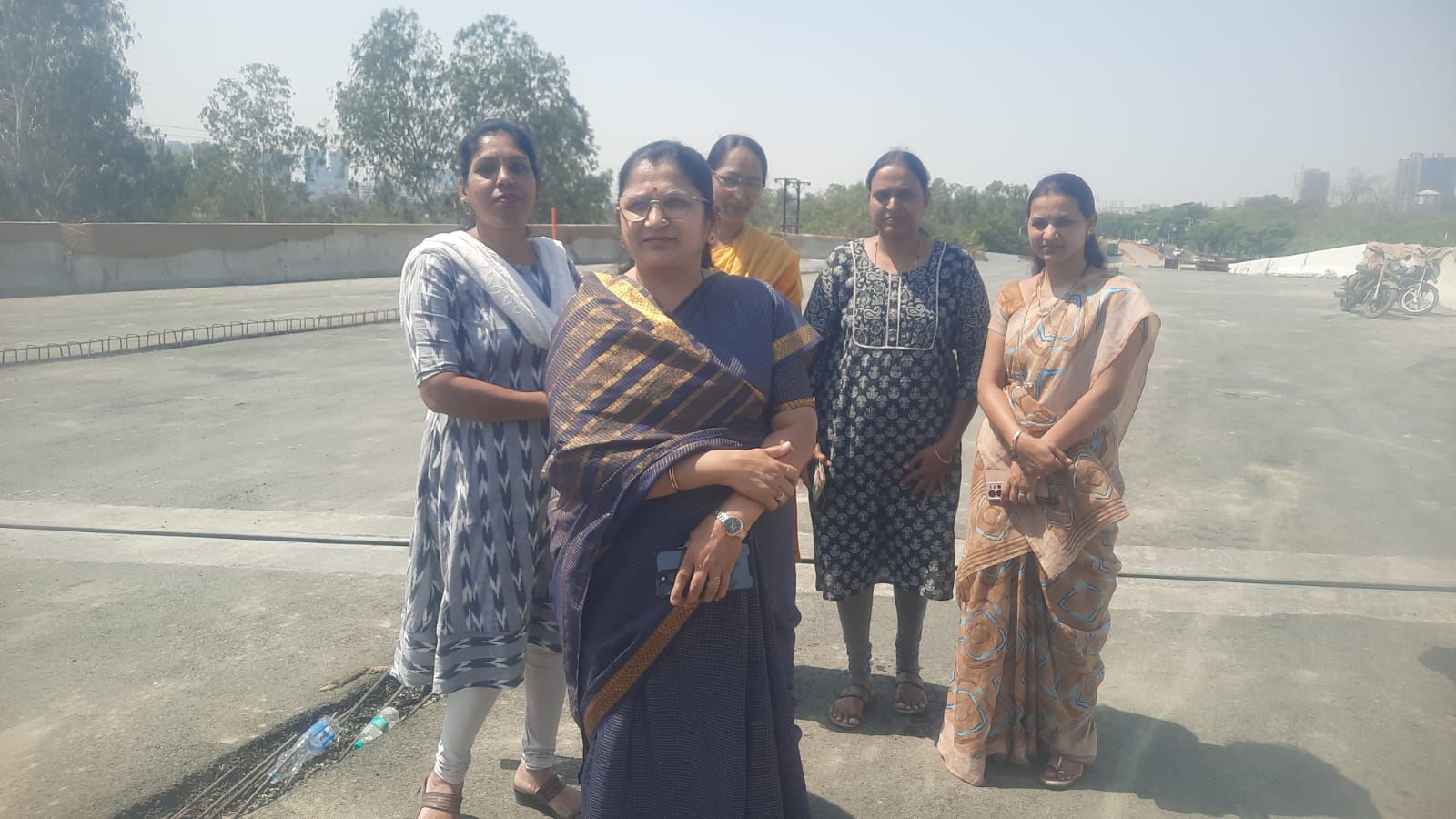 रक्षक चौकातील उड्‌डाणपुलावरून राजकीय वातावरण तापलं..