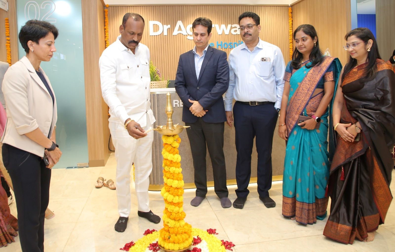 'डॉ. अग्रवाल्स आय' हॉस्पिटलचा मोशी येथे अत्याधुनिक नेत्ररुग्णालयाचे उद्घाटन...