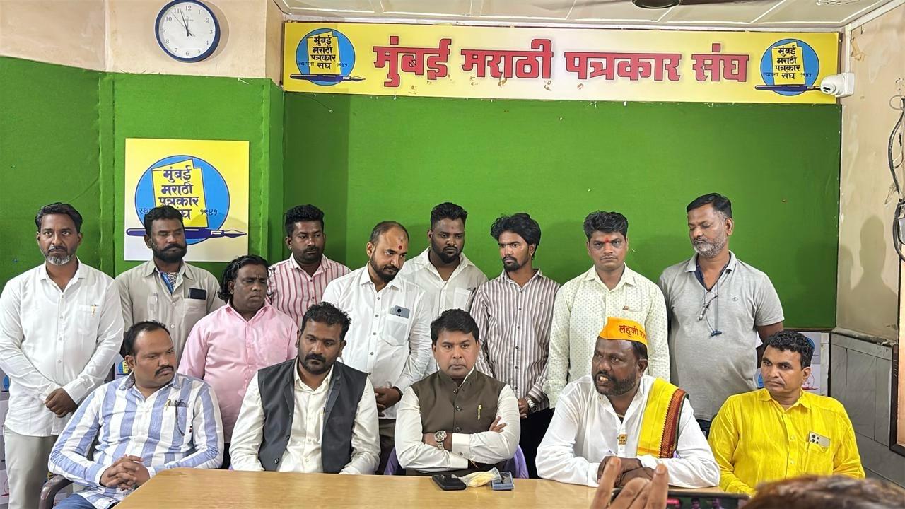 आरक्षण उपवर्गीकरण होईपर्यंत मेगा भरती थांबवण्याची मागणी..