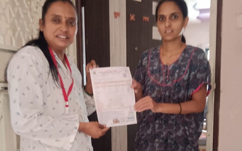 पिंपरी चिंचवड महापालिकेकडून घरपोच मालमत्ता कर बिल वाटपाला सुरुवात...