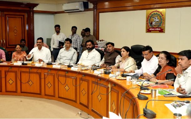 प्रकल्प वेळेत पूर्ण करून नागरिकांना मूलभूत सुविधा उपलब्ध करा - नगरविकास राज्यमंत्री माधुरी मिसाळ...