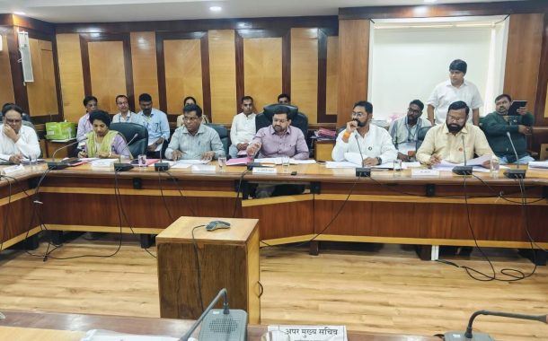रोजगार हमीतील दिरंगाईवर आमदार सुनील शेळके आक्रमक...