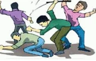 चिखलीत पैशांच्या वादातून तरुणावर लोखंडी रॉडने हल्ला; चार जणांविरुद्ध गुन्हा दाखल.