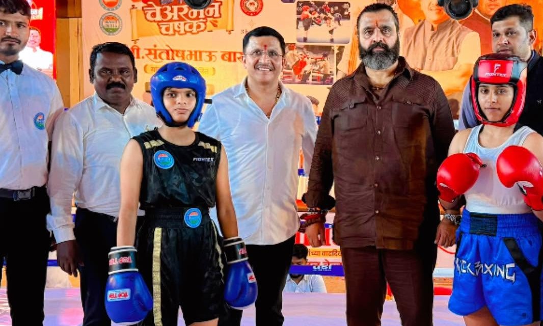 महाराष्ट्र किकबॉक्सिंग असोसिएशनचे चेअरमन संतोष बारणे यांचा वाढदिवस उत्साहात साजरा..