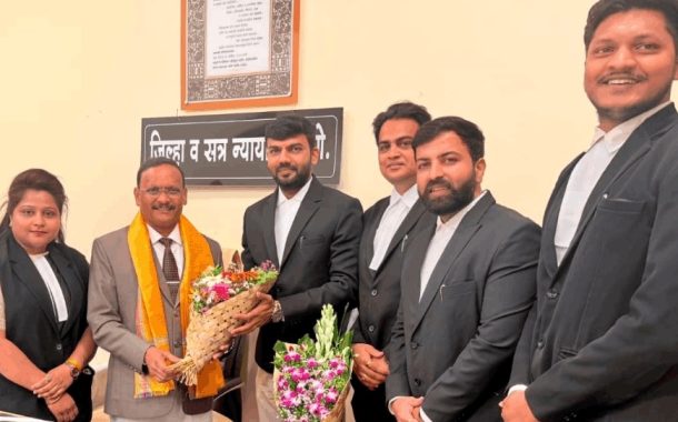 वकील संघटनेने घेतली प्रमुख जिल्हा न्यायाधीश ए. टी. वानखेडे यांची सदिच्छा भेट...