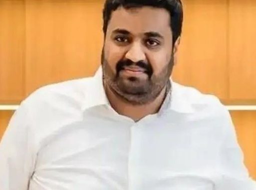 पुणे विधान परिषद निवडणुकीत मोठा राजकीय ट्विस्ट..