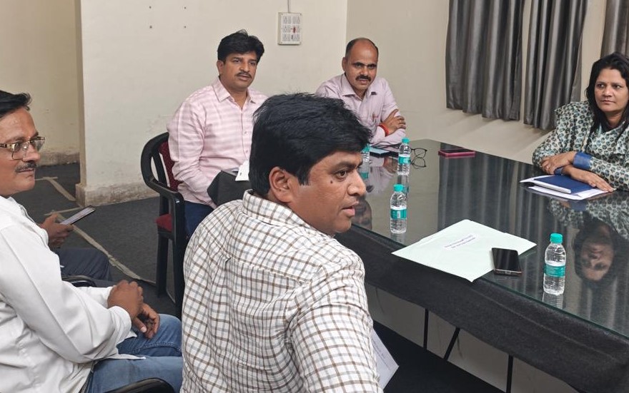 पिंपरी विधानसभा मतदारसंघात राजकीय पक्ष प्रतिनिधींची बैठक...