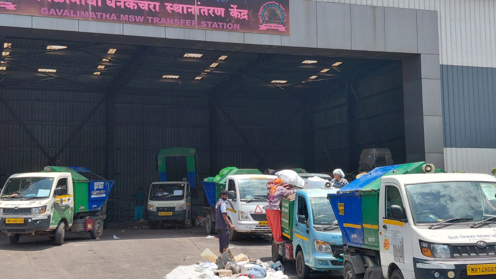 बीव्हीजी ठेकेदार अनं पालिकेच्या सबंधित अधिकाऱ्यांचा भंगार व्यवसाय तेजीत?...