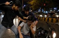 रस्ता ओलांडण्याच्या वादातून अल्पवयीन विद्यार्थ्याला मारहाण; दोघांविरुद्ध गुन्हा दाखल...