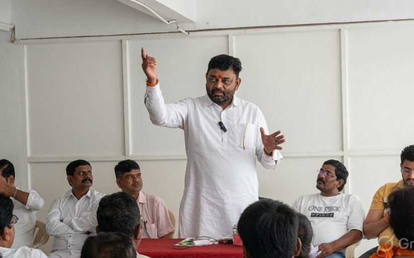 टू-व्हीलर टॅक्सीला महाराष्ट्र रिक्षा पंचायतीचा कडाडून विरोध...
