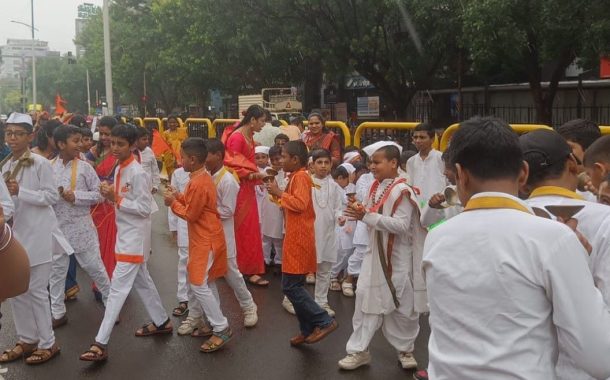 आषाढी वारीनिमित्त न्यू सिटी प्राइड स्कूलमध्ये ग्रंथदिंडी व निर्मलवारी उत्साहात...