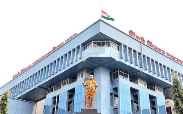 मुख्य अभियंता संजय कुलकर्णी आणि कार्यकारी अभियंता योगेश आल्हाट यांच्यावर गंभीर निष्काळजीपणाचा ठपका...