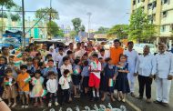 चिंचवडगावातील रस्टन कॉलनी येथे स्वातंत्र्य दिनानिमित्त देशभक्तीचा संदेश..