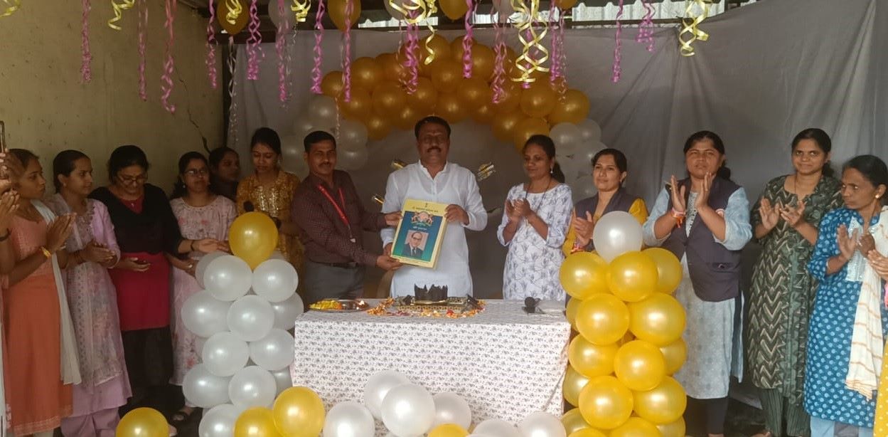 अरुण चाबुकस्वार यांच्या वाढदिवसानिमित्त न्यू सिटी प्राईड स्कूलमध्ये विविध उपक्रम...