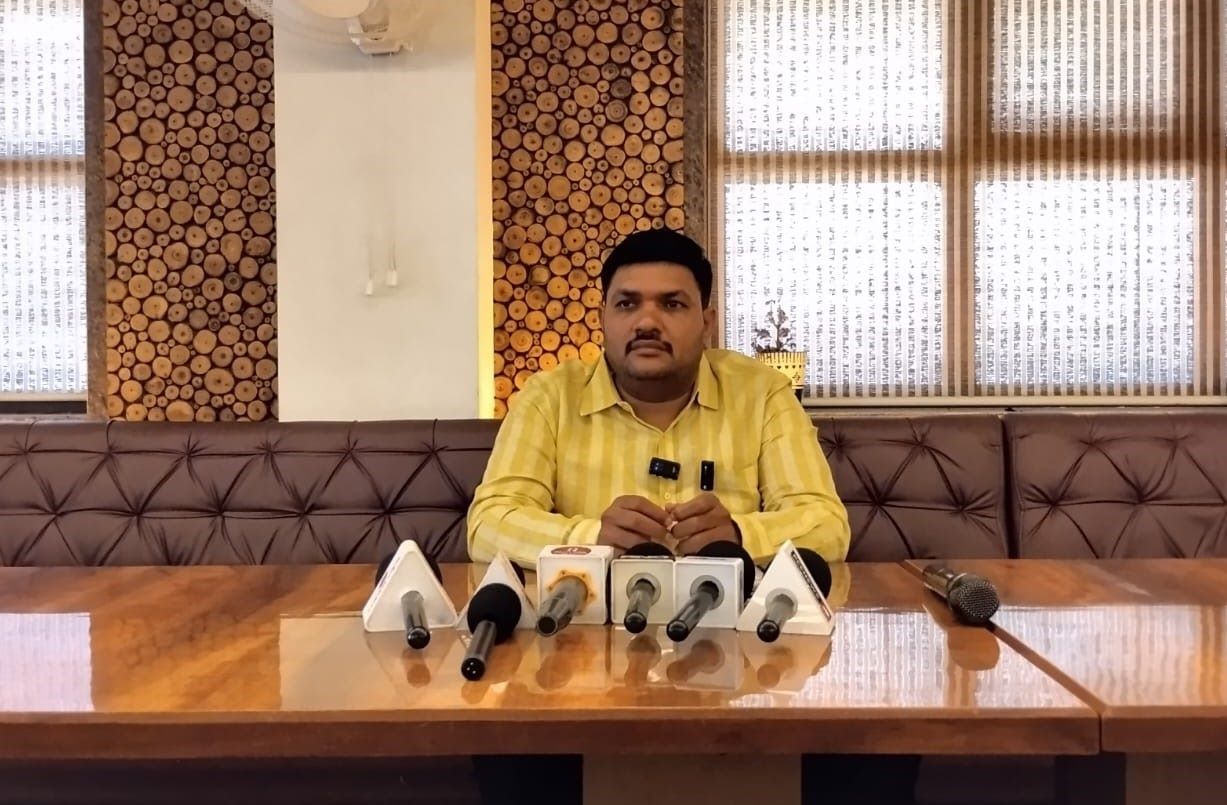 भोसरीतील विकास करारावरून वाद...