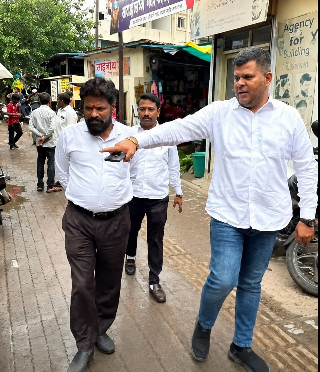 पार्किंग पॉलिसी आणि हॉकर धोरणाच्या अंमलबजावणीला वेग...