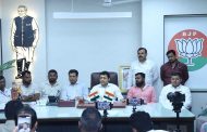 मोशी दुर्घटनेतील मृत कर्मचाऱ्यांच्या कुटुंबीयांना कंपनीकडून ४० लाखांची मदत..