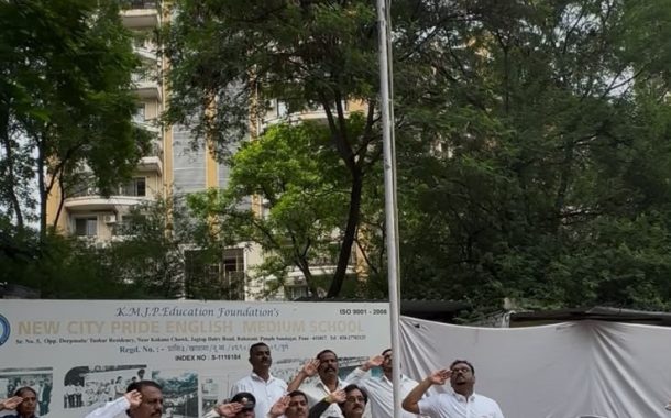 न्यू सिटी प्राईड इंग्लिश स्कूलमध्ये स्वातंत्र्यदिनानिमित्त 'भव्य तिरंगा रॅली'ला उत्स्फूर्त प्रतिसाद...