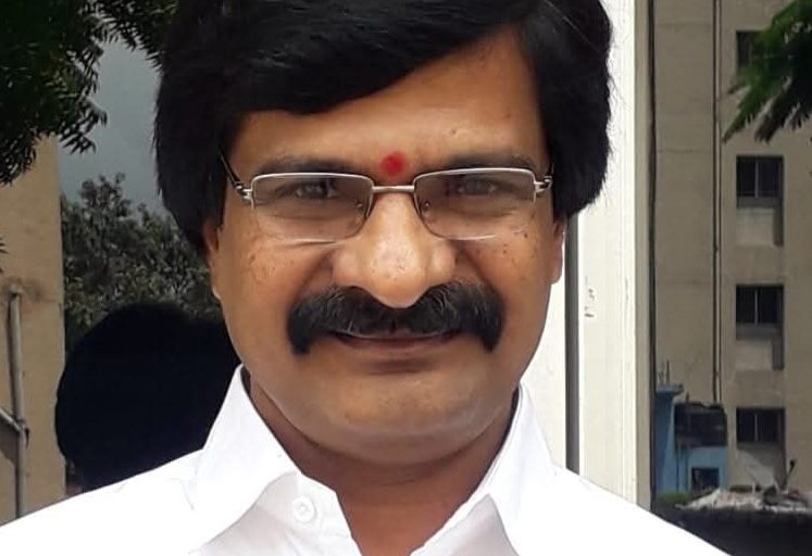 काळेवाडी-रहाटणीतील रस्त्यांवरील खड्डे तातडीने बुजवा...
