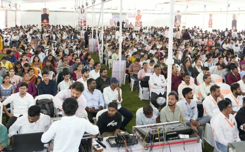 शिवसेनेच्या रोजगार मेळाव्यात ७,५०० हून अधिक युवक-युवती...