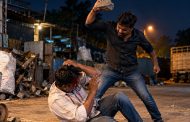 किरकोळ वादातून डोक्यात दगड मारून मजुराला केले जखमी..!