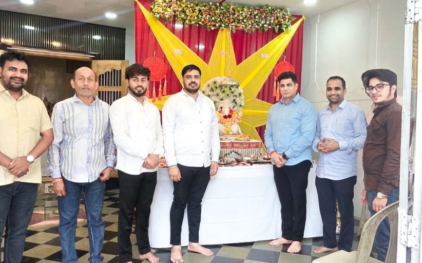 गणेशोत्सवाच्या निमित्ताने युवा मोर्चा टीमचा स्नेहदर्शन उपक्रम..
