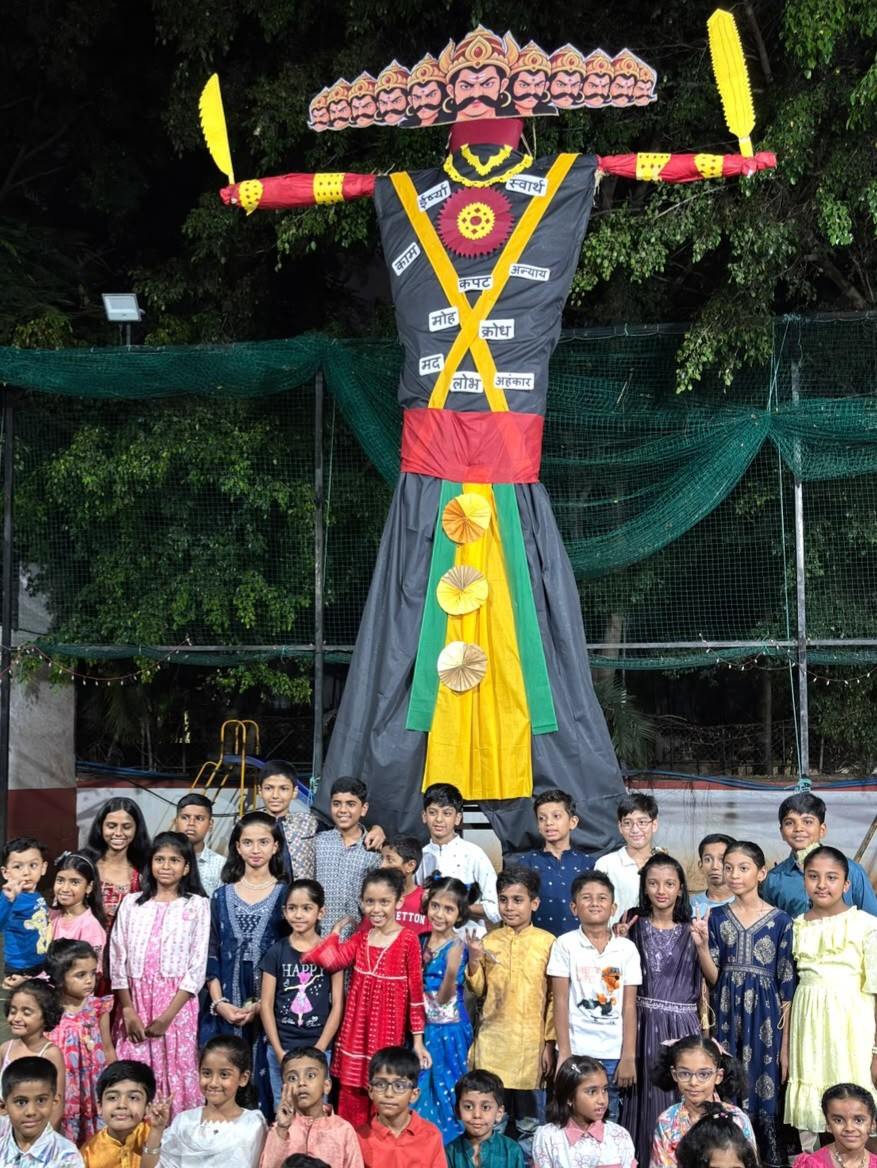 वाकडच्या भगवती रॉयल सोसायटीत रावण दहनातून पाणीबचतीचा संदेश!..