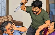 (भयानक) दारूसाठी पैसे न दिल्याने मुलाची बापाच्या छाताडावर लाथ..